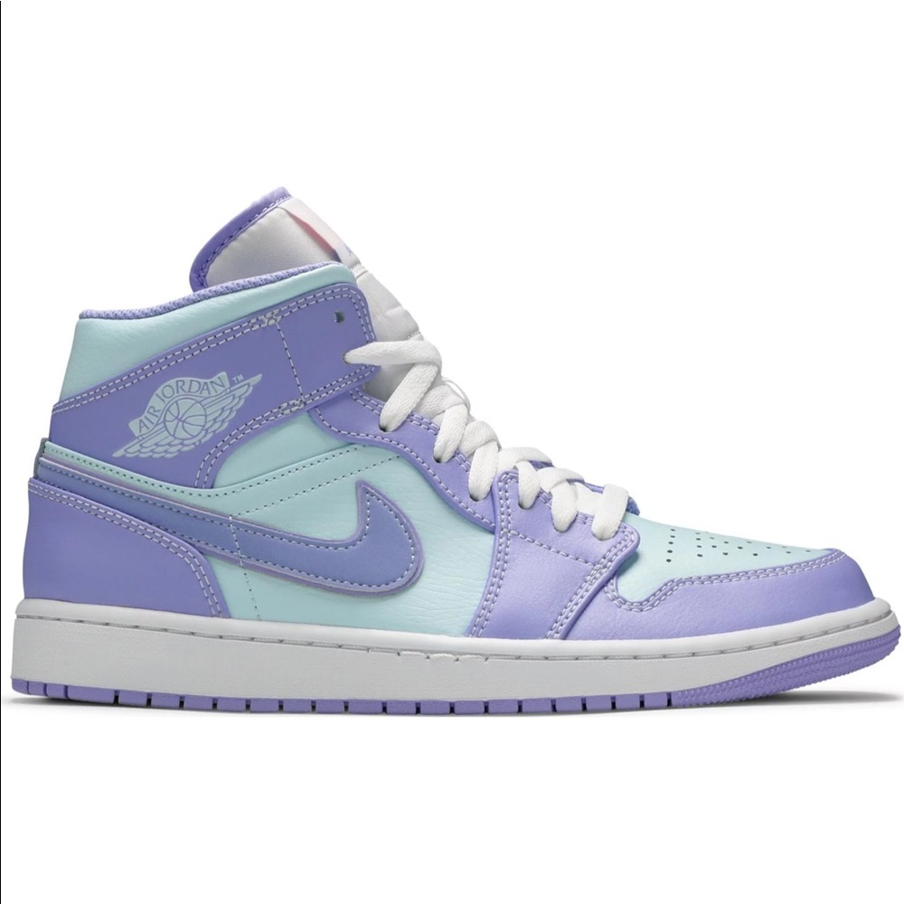 100% AUTHENTIC Nike Air Jordan 1 Mid ‘Purple Pulse’